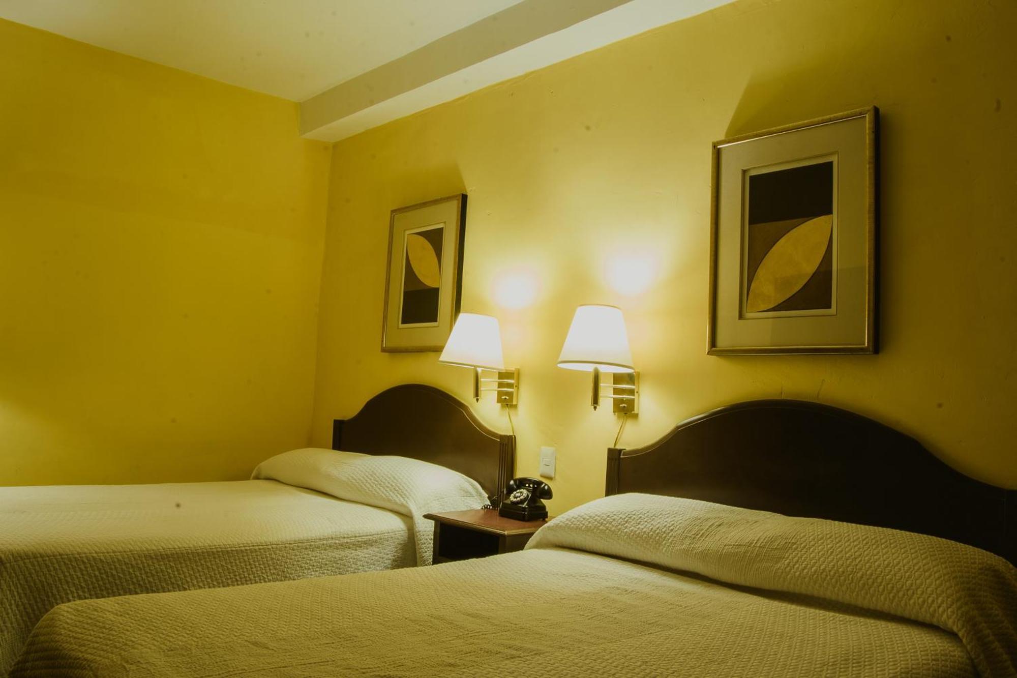 Hotel Posada San Agustin 杜兰戈 外观 照片
